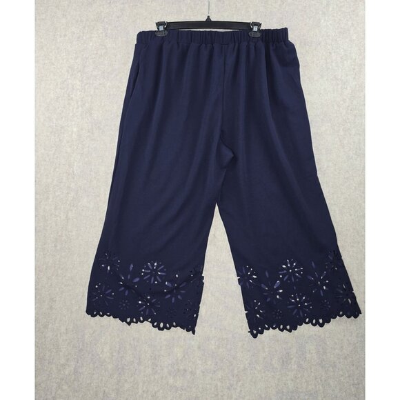 Elastic Waist Women’s Capris Navy Blue 5XL Polyester Blend Floral Cutout Hem - Picture 2 of 7